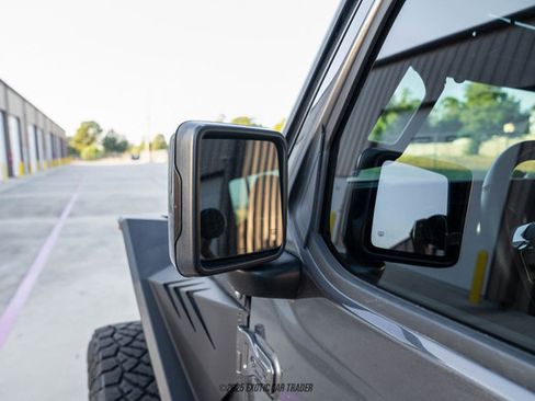 Used 2023 Jeep Gladiator Mojave w/ Trailer Tow Package image 96