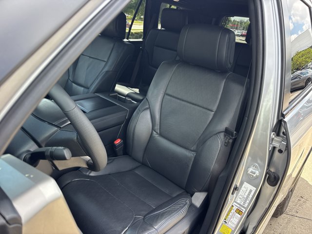 Used 2026 Toyota Sequoia Platinum AWD/4WD image 25