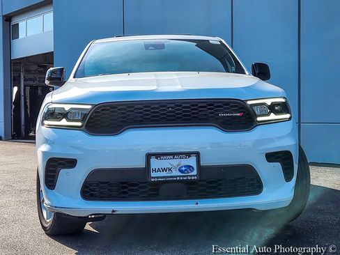 Used 2025 Dodge Durango GT AWD/4WD image 3
