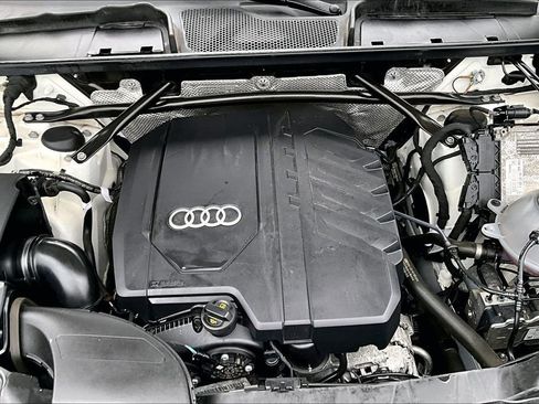 Used 2023 Audi Q5 2.0T Premium w/ Convenience Package AWD/4WD image 31