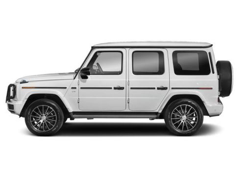 Used 2022 Mercedes-Benz G 550 image 3