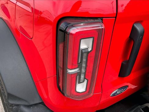 Certified 2023 Ford Bronco Wildtrak AWD/4WD image 27