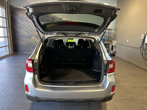 Used 2015 Subaru Outback 2.5i Premium image 27