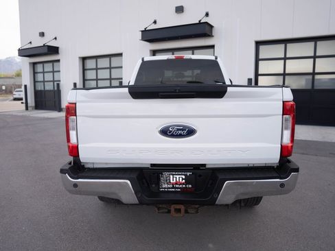 Used 2017 Ford F350 XLT w/ XLT Value Package AWD/4WD image 7