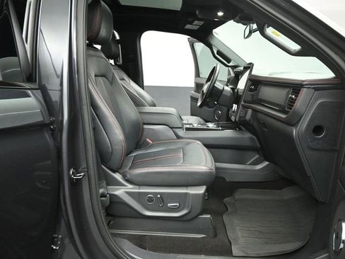 Used 2023 Ford Expedition Limited image 31