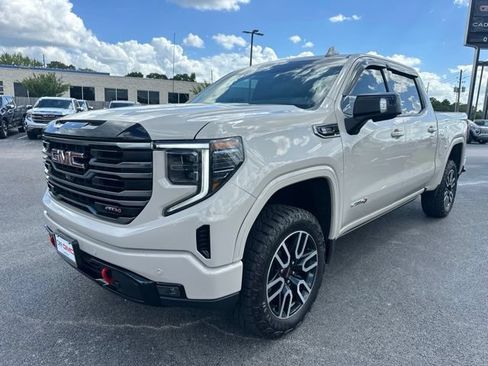 Used 2026 GMC Sierra 1500 AT4 w/ AT4 Premium Package AWD/4WD image 1