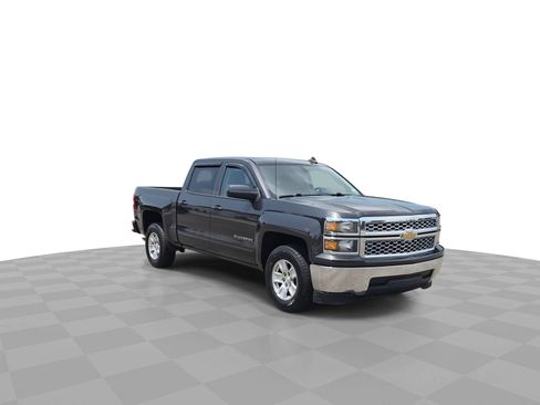 Used 2015 Chevrolet Silverado 1500 LT RWD image 2