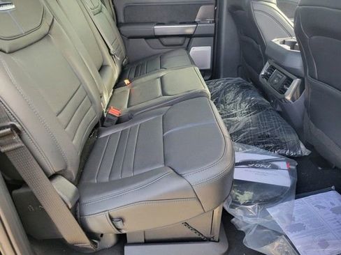 New 2026 Ford F350 Platinum w/ Tremor Off-Road Package AWD/4WD image 11