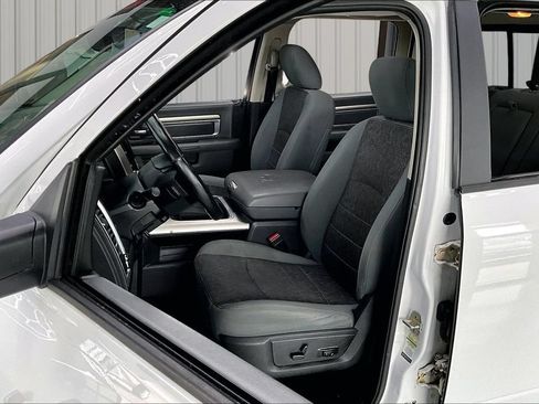 Used 2018 RAM 1500 Big Horn AWD/4WD image 20