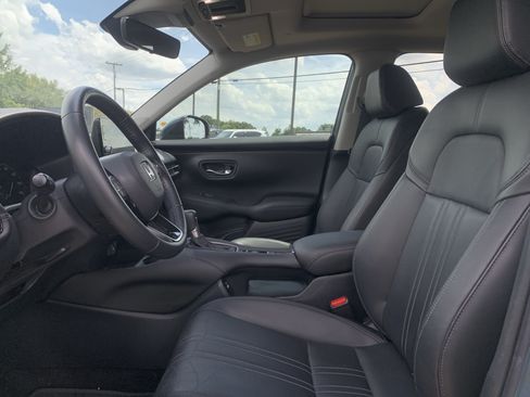 Used 2023 Honda HR-V EX-L image 16