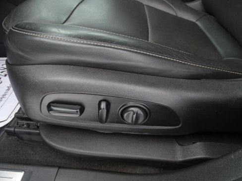 Used 2018 GMC Acadia SLT image 14