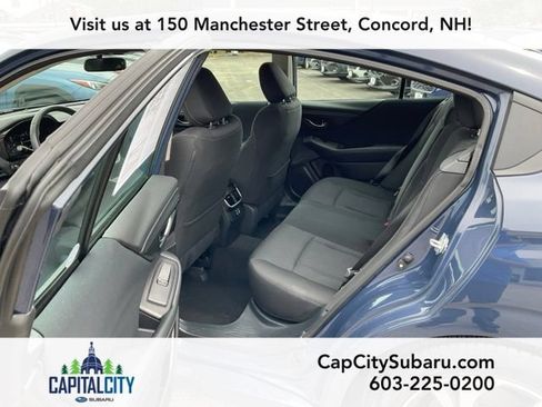 Used 2025 Subaru Legacy Premium AWD/4WD image 14