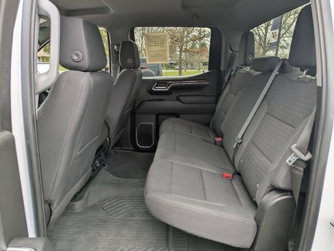 Used 2022 Chevrolet Silverado 1500 RST w/ Z71 Off-Road Package AWD/4WD image 27