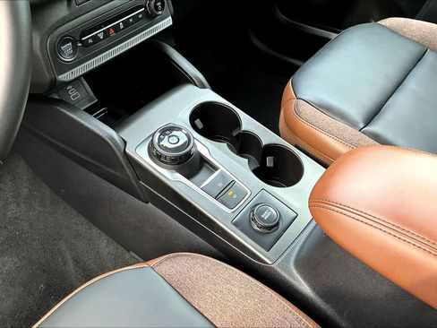 Used 2025 Ford Bronco Sport Outer Banks w/ Outer Banks Tech Package+ image 17