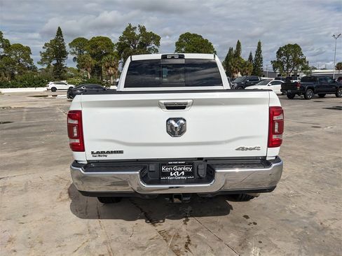 Used 2022 RAM 3500 Laramie image 8