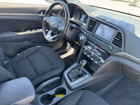 Used 2020 Hyundai Elantra Value Edition w/ Cargo Package (C1) FWD image 14