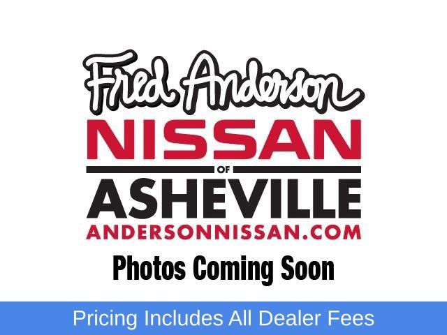 Used 2025 GMC Canyon Denali AWD/4WD image 1