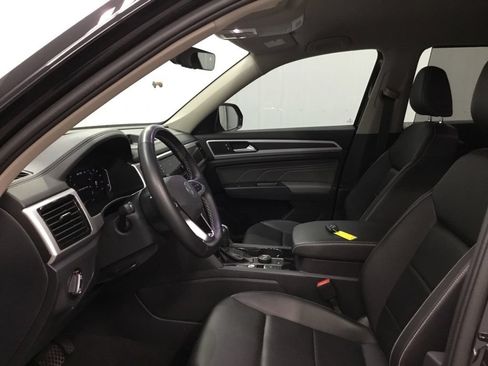 Used 2023 Volkswagen Atlas SE AWD/4WD image 4