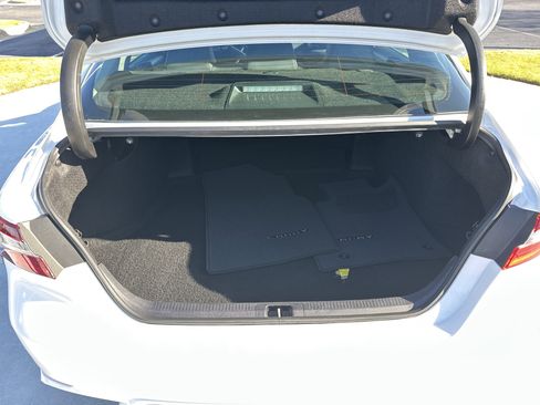 Certified 2024 Toyota Camry SE image 32