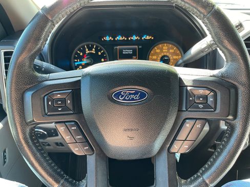 Used 2016 Ford F150 XLT w/ Equipment Group 301A Mid image 16