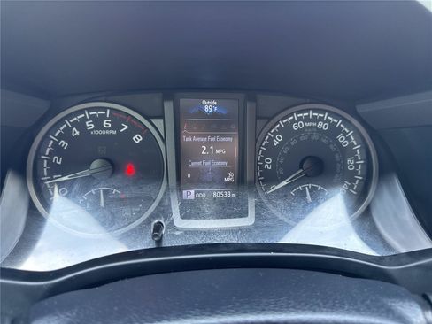 Used 2023 Toyota Tacoma TRD Off-Road w/ Advanced Technology Package AWD/4WD image 37
