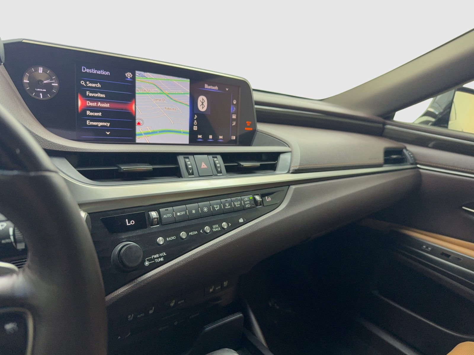 Used 2019 Lexus ES 300h w/ Premium Package FWD image 25