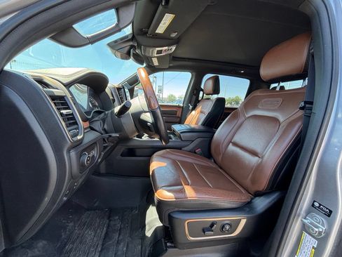 Used 2022 RAM 1500 Limited AWD/4WD image 9