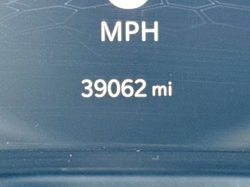 Used 2022 Jeep Compass Limited image 44