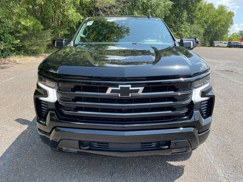 Used 2026 Chevrolet Silverado 1500 High Country w/ Midnight Edition AWD/4WD image 39