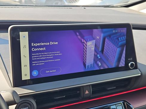 Used 2024 Toyota Prius Prime FWD image 23