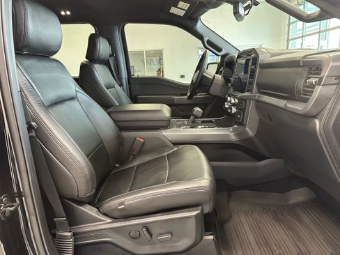 Used 2025 Ford F150 XLT w/ Equipment Group 302A MID image 15