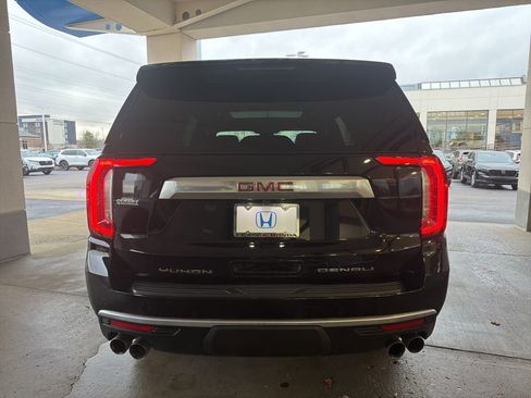 Used 2024 GMC Yukon Denali w/ LPO, Floor Liner Package image 4