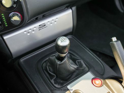 Used 2004 Honda S2000 image 48