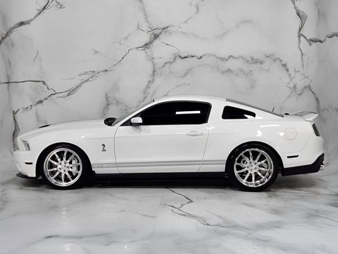 Used 2012 Ford Mustang Shelby GT500 w/ Electronics Pkg image 13