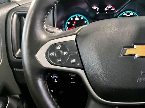 Used 2022 Chevrolet Colorado LT w/ Luxury Package image 22