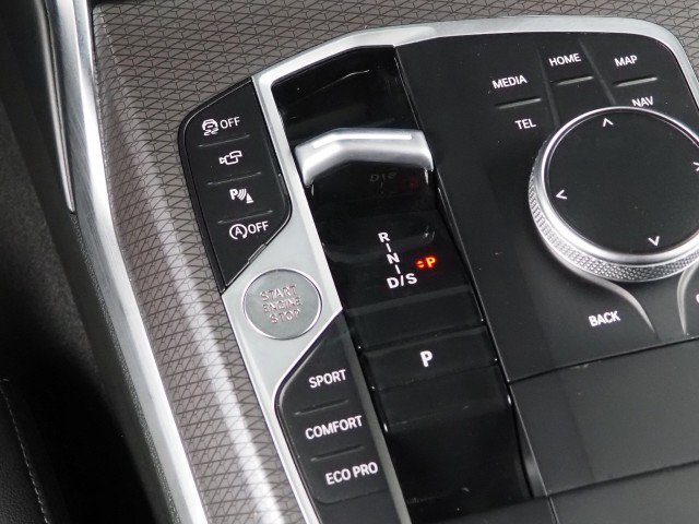 Used 2025 BMW M340i w/ Premium Package RWD image 26