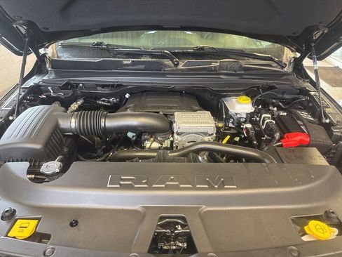 New 2026 RAM 1500 4x4 Crew Cab image 53