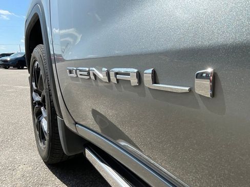 Used 2023 GMC Sierra 1500 Denali w/ Denali Reserve Package AWD/4WD image 13