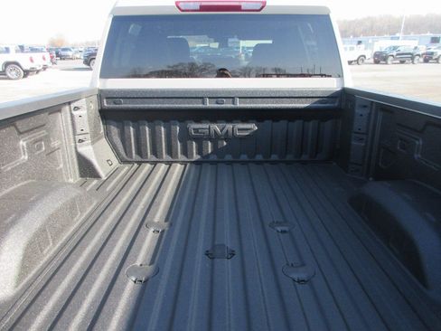 New 2026 GMC Sierra 2500 SLE w/ SLE Value Package; image 7