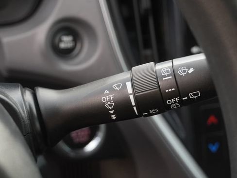 Used 2024 Subaru Crosstrek 2.0i Premium AWD/4WD image 30