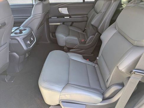 New 2026 Ford Expedition Active RWD image 15