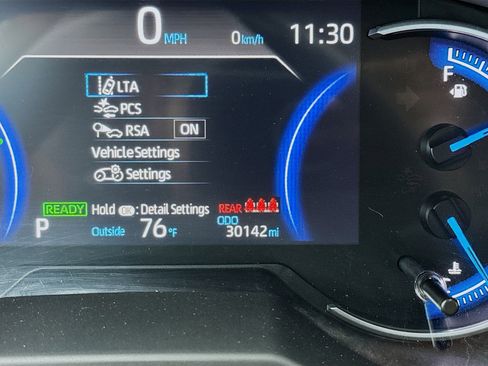 Used 2024 Toyota RAV4 LE image 8