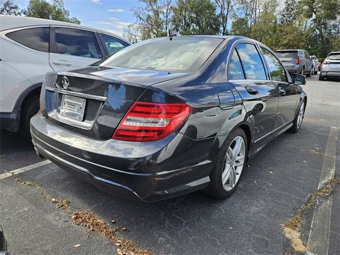 Used 2012 Mercedes-Benz C 250 Sedan image 7