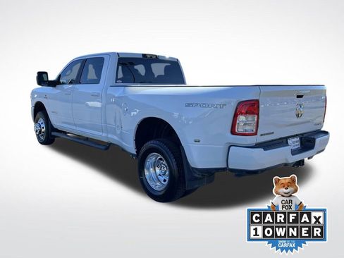 Used 2024 RAM 3500 Big Horn w/ Sport Appearance Package image 6