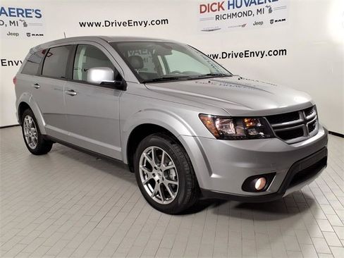 Used 2019 Dodge Journey GT w/ Driver Convenience Group image 3