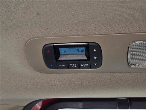 Used 2022 Honda Odyssey Elite image 17