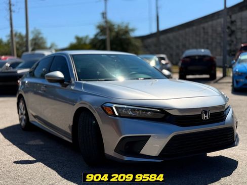 Used 2023 Honda Civic LX image 13