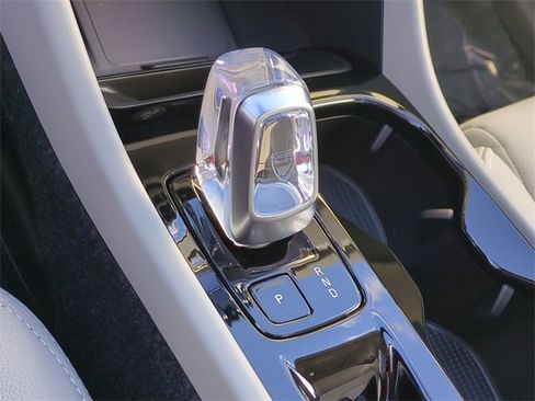 New 2026 Volvo XC40 B5 Ultra w/ Protection Package Premier image 13