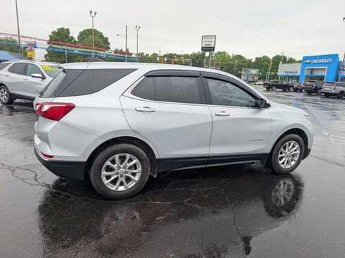 Used 2020 Chevrolet Equinox LT AWD/4WD image 8