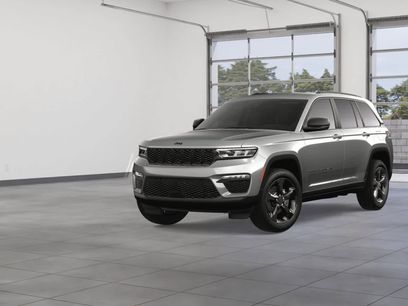 New 2025 Jeep Grand Cherokee Limited w/ Black Appearance Package